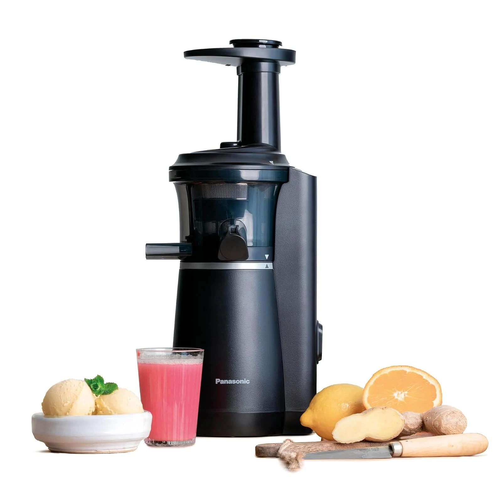 Panasonic Estrattore di succo MJ-L501KXE Slow Juicer , Estrattore Elettrico per Frutta e Verdura, 150 W, Acciaio Inox e Plastica, Design Elegante e Sottile, Accessorio per Ingredienti Surgelati, Nero
