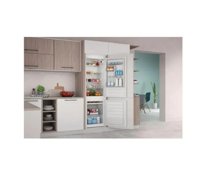 Indesit Frigorifero incasso sottobase INC18D021A1 Frigorifero Combinato, Statico, Tecnologia Low Fro