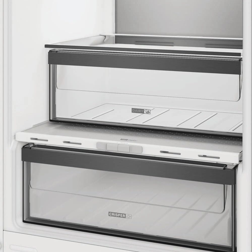 Whirlpool Frigorifero incasso combinato WHKN 3253 B4E Frigorifero combinato a incasso, Total No Fros