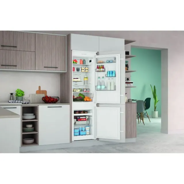Indesit Frigorifero incasso sottobase INC18 T112 Frigorifero combinato, Installazione Incasso, No Fr
