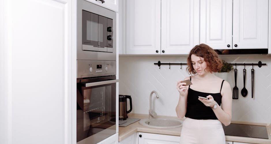 congelatore verticale e a pozzetto confronto cucina moderna