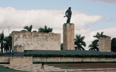 Come pulire il forno: guida completa con metodi naturali e prodotti professionali